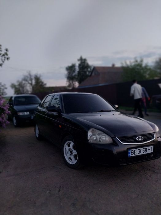 Продам Приорку...