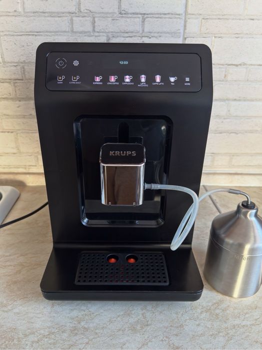 Кавомашина Krups EVIDENCE PLUS EA894Black edition Матова. Вітрина