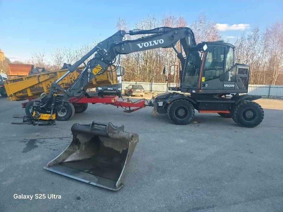 Volvo  399 000 zł netto VOLVO EWR150E Engcon system 3D przyczepka