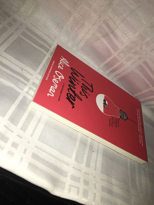 Livro - This Winter - Novo