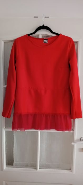 Bluzka czerwona z tiulem S/M