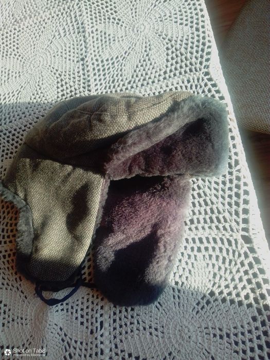 Sprzedam czapkę uszankę nowa.