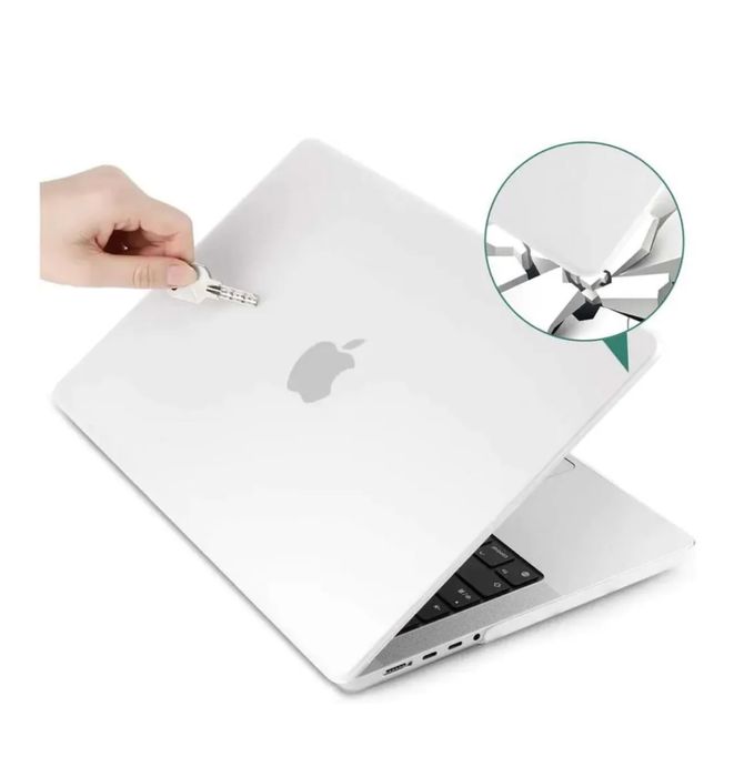 Etui Hard Case do Apple Macbook Pro 16 2021 A2485 matowy biały nowe