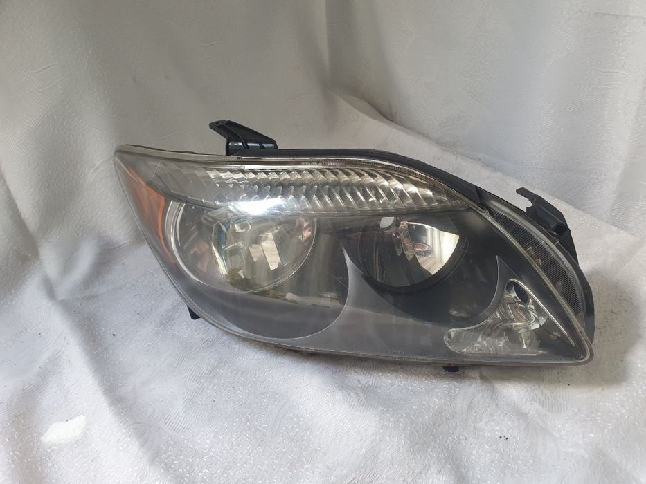 Lampa prawa przednia Scion TC przód