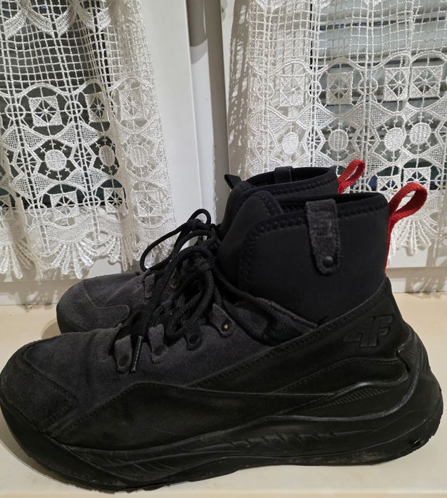Okazja w bardzo dobrym stanie buty