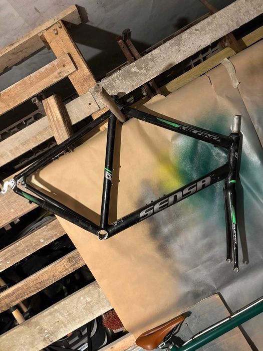 Rower szosowy Sensa na R105 & Ultegra