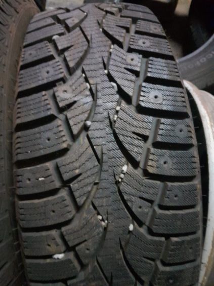 Opony terenowe 235/65r17 zima