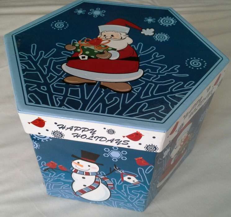 Caixa hexagonal com motivos de natal437358042201477121