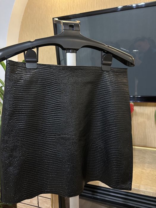 Жіноча спідниця