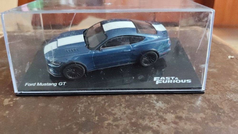 Модельна машина колекційні