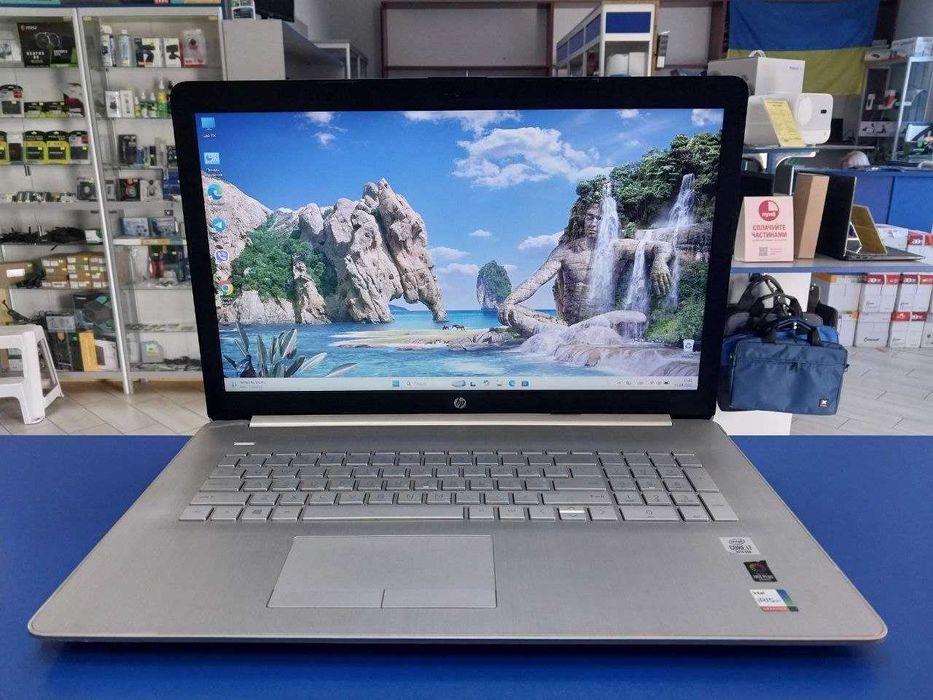ТОП клас | Ноутбук HP 17-by3072cl ПОТУЖНИЙ! (Core-I7, Сенсорний!) Гарантія!