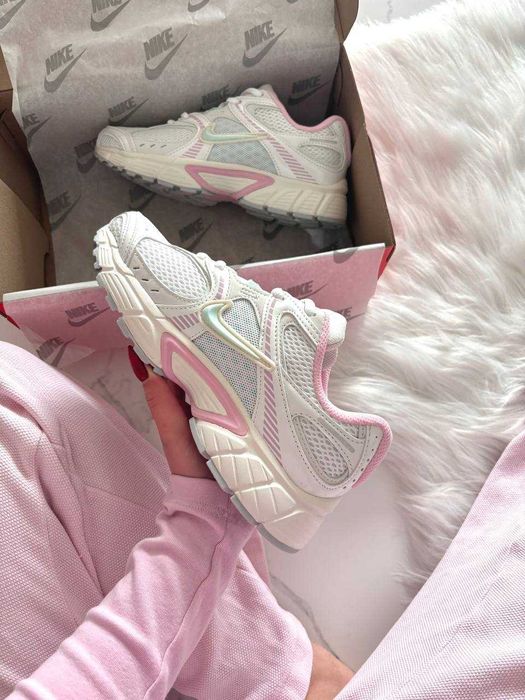 Кросівки Nike V5 RNR White Pink Blue