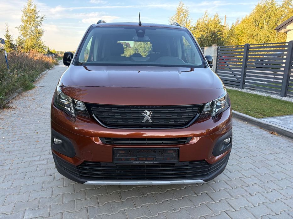 Peugeot Rifter GT-LINE mega kolor Webasto alu szklany dach Diesel 130 km Opłacony