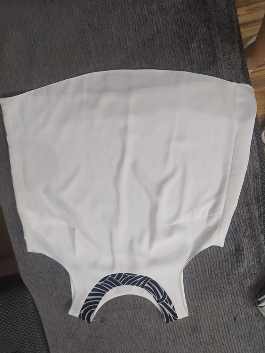 elegancka bluzka damska Essence 44 46