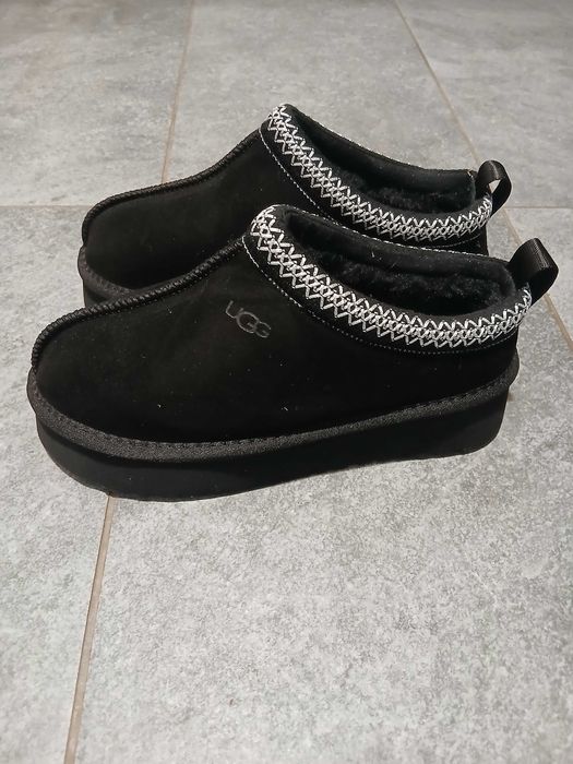 Ugg buty śniegowce platforma klapki niskie 38 39 tazz czarne