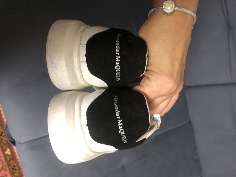 Кросовки туфлі маквіни