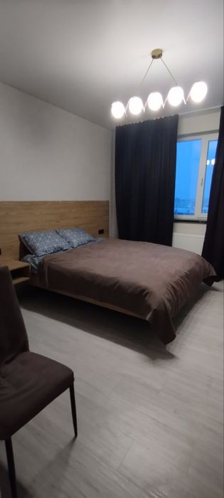 Здам 1 кв новобуд центр перше заселення