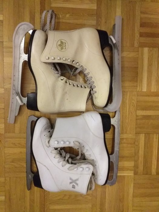 Lyzwy figurowe damskie oraz antyk hokejowe.