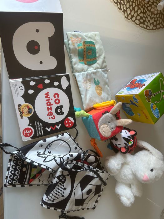 Zestaw zabawek dla niemowlaka