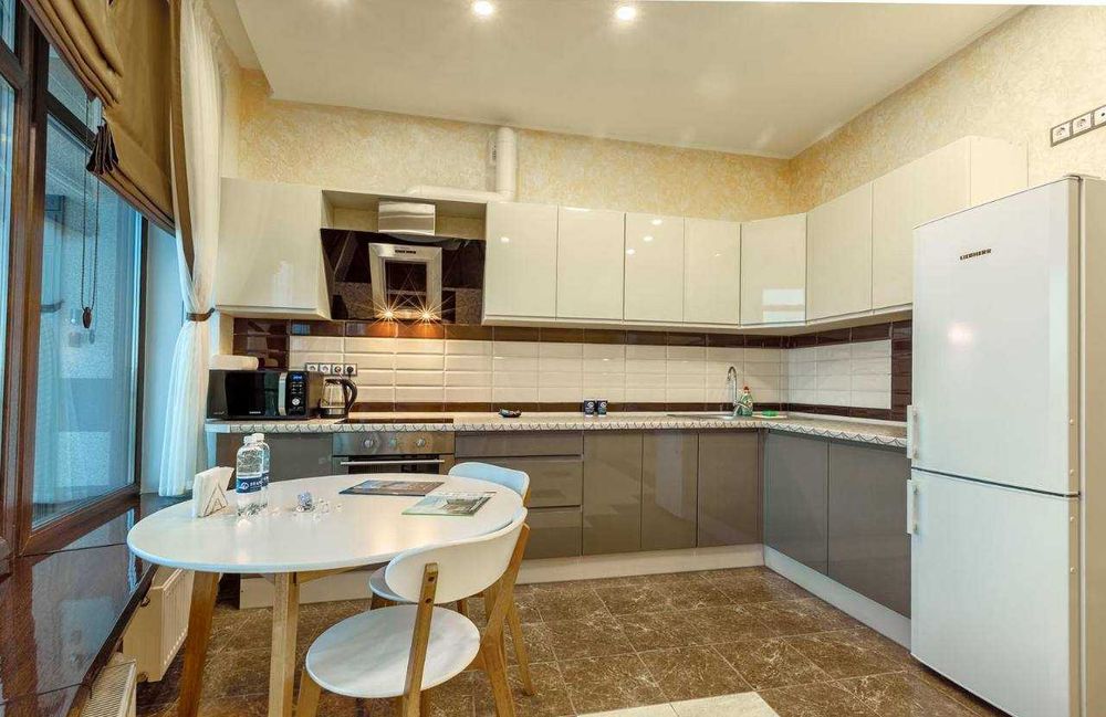 Продаж апартаментів на Березі Дніпра Славутич Осокорки (Sky River)