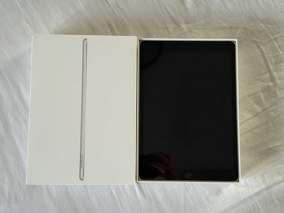 iPad (9th generation) w wersji 64 GB, Wi-Fi.