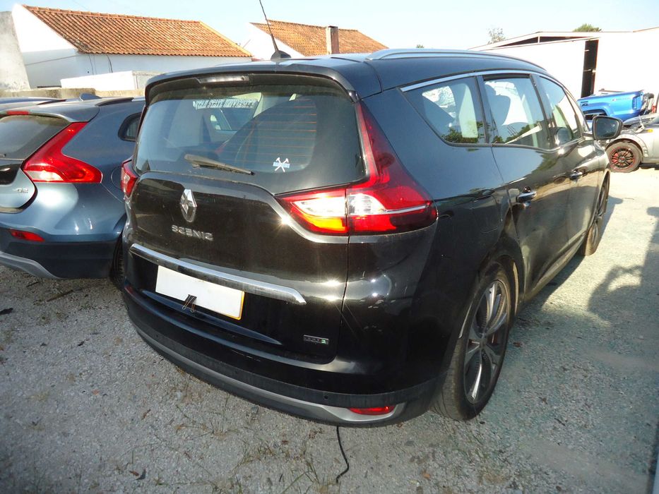Renault GrandScénic 1.5 dci (K9K647) de 2017 só ás peças