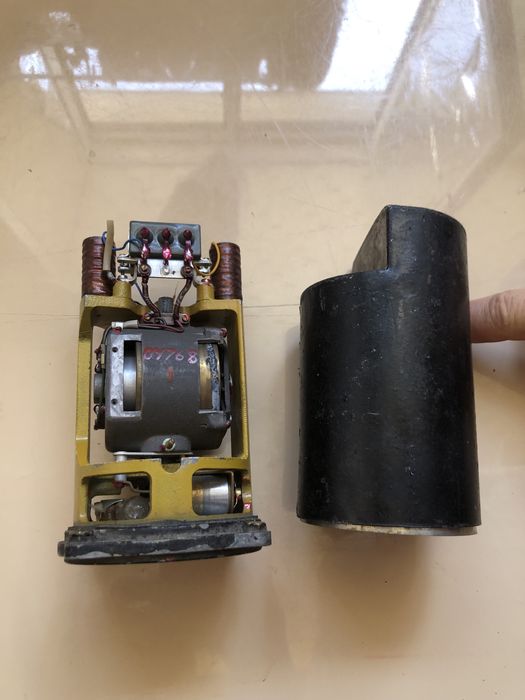 Измеритель угловых скоростей ЗУП-54 СССР.