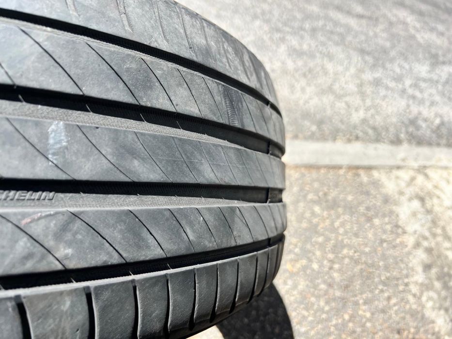 225/45/17 Michelin 2 pneus