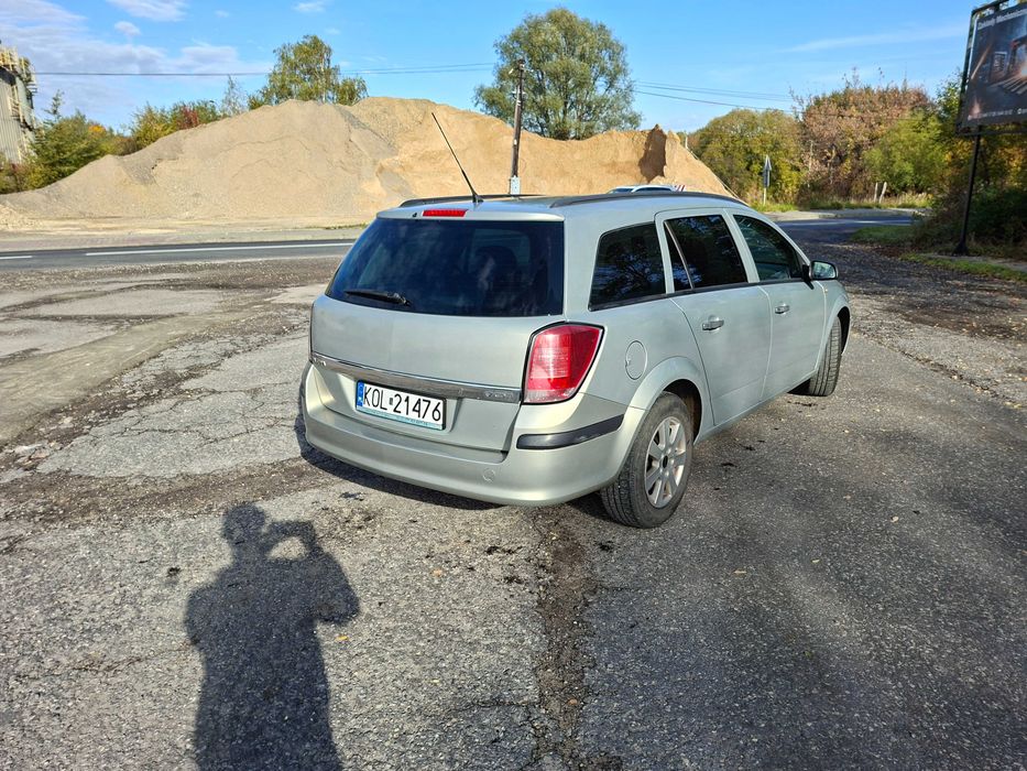Opel Astra H kombi 1.7 CDTI