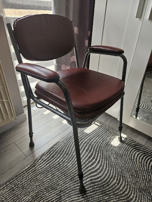 Krzesło toaletowe solidne