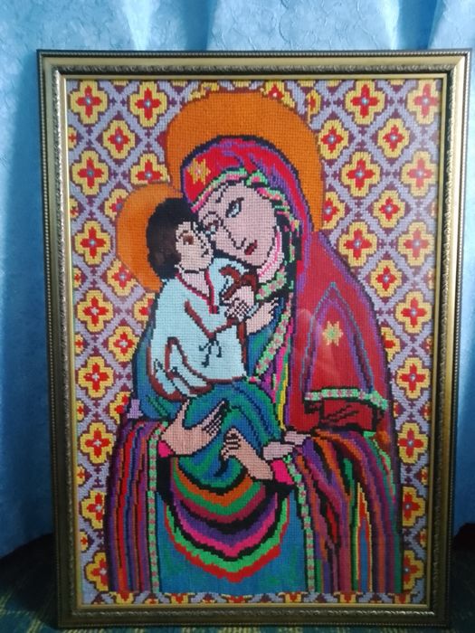 Ікони ручної роботи.