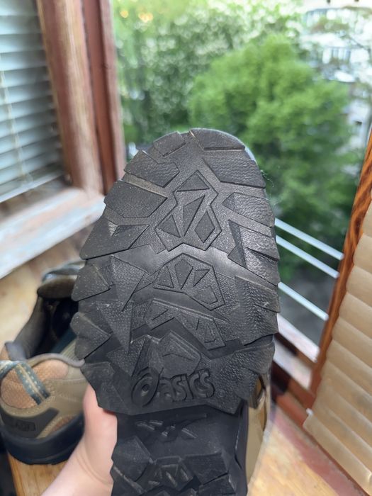 Кросівки asics gel pickax modern safari