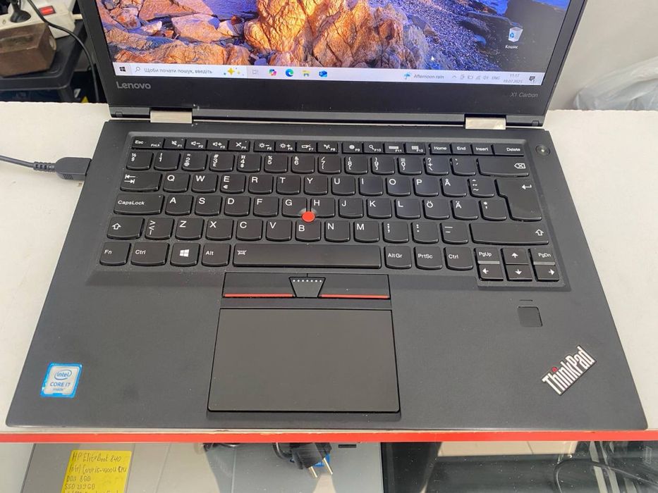 Ноутбук Lenovo ThinkPad X1 Carbon