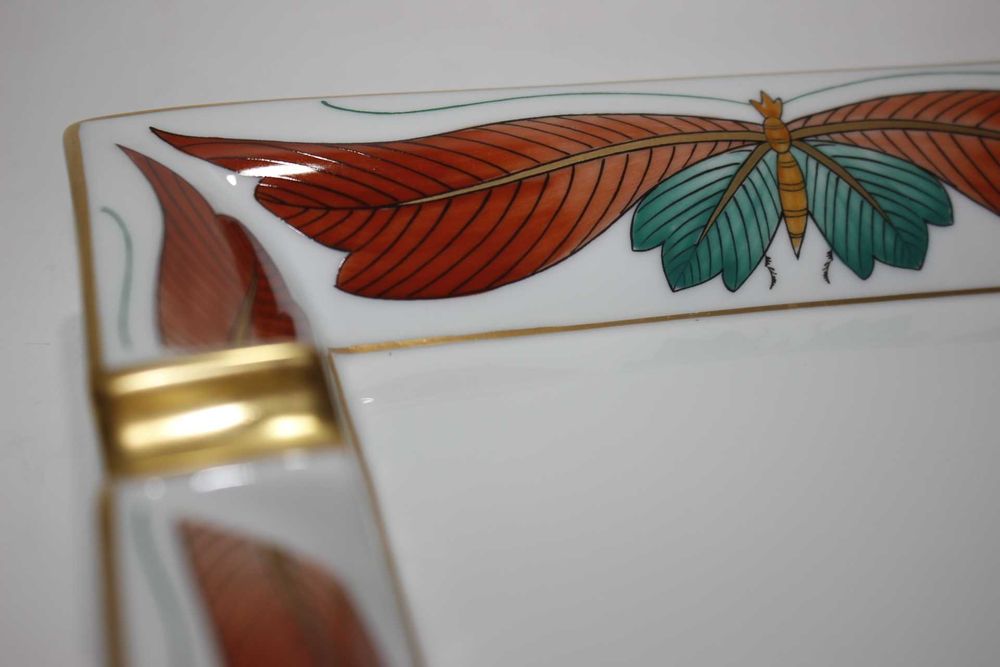 Cinzeiro Porcelana-Vista Alegre-Manufactura-Mariposa-Vermelho Dourado