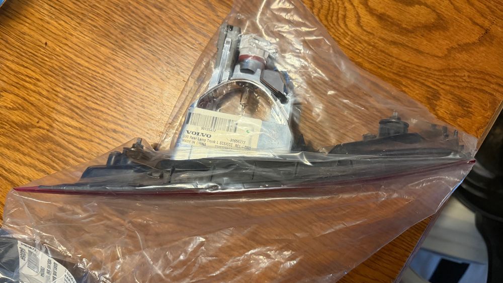 Lanterna Traseira Volvo S90