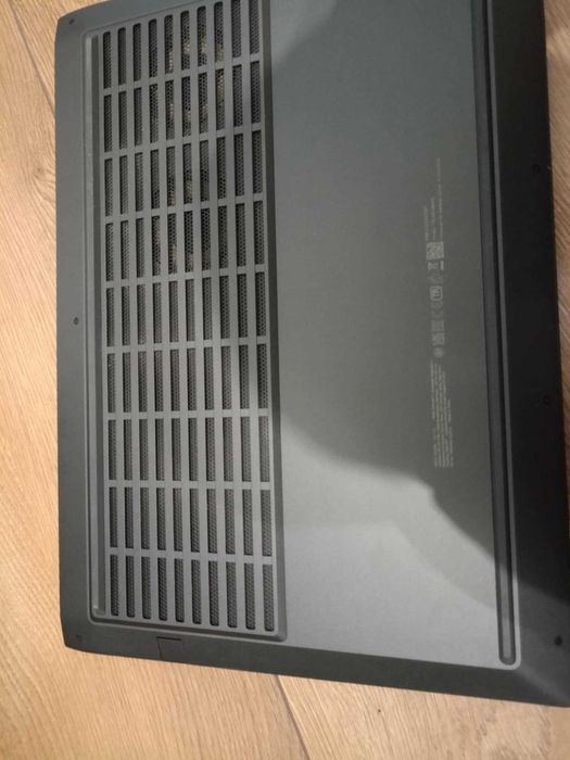 Sprzedam laptop HP Victus 16 – Ryzen 5 5600H / RX 6500M / 16 GB RAM