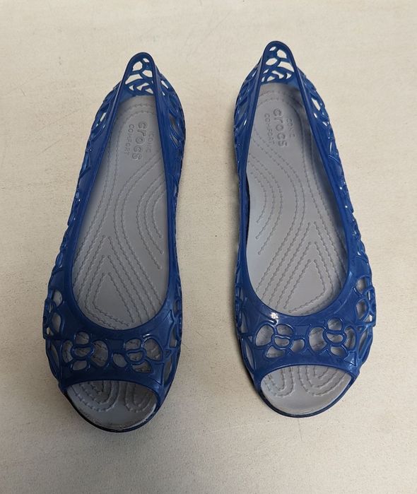 Женские босоножки Crocs W5