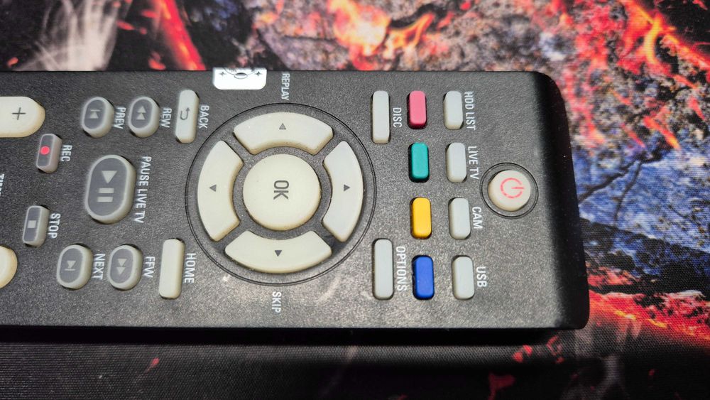 Oryginalny pilot Philips - DVD HDD RECORDER