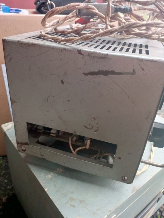 Зарядное для авто аккумулятор выпрямитель напряжения ВСА 5К СССР 1983