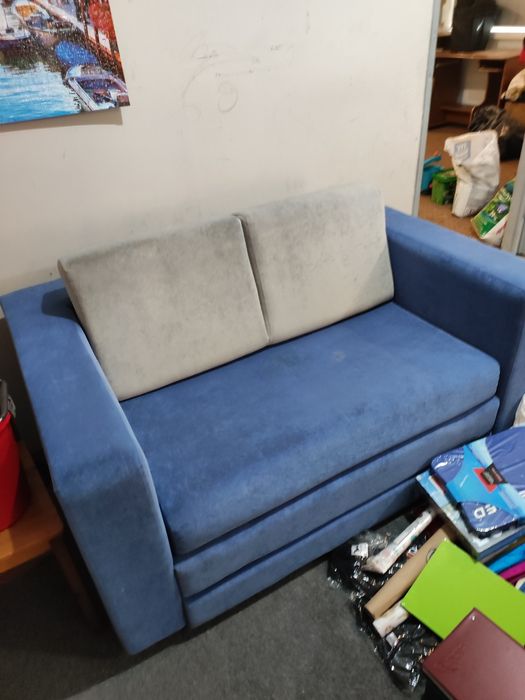Sofa rozkładana niebieska