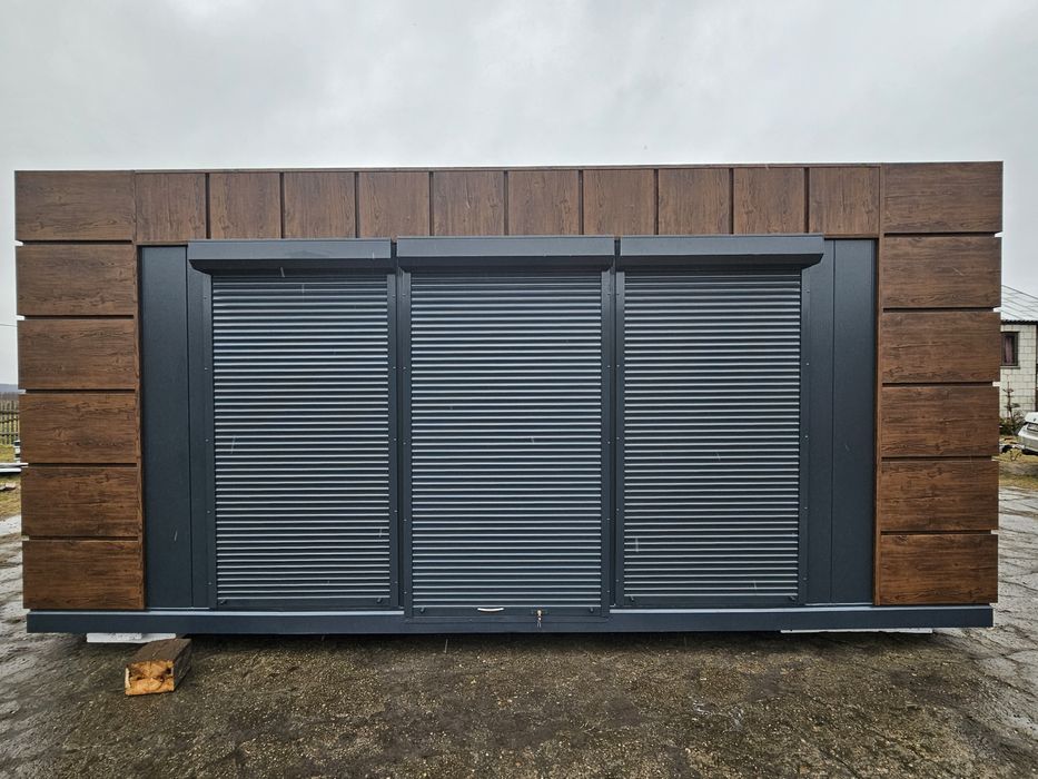 Pawilon z węzłem sanitarnym /Roletami