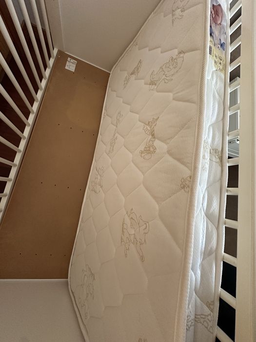 Berço IKEA + colchao como novo