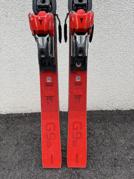 Narty zawodnicze gigantowe G9 Atomic 176 unisex