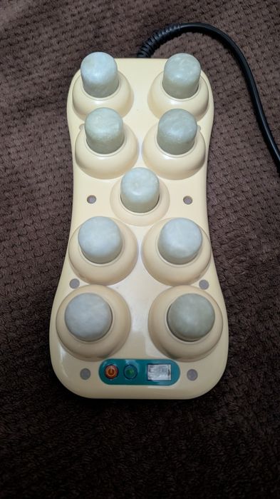 Нефритовий масажер Master+