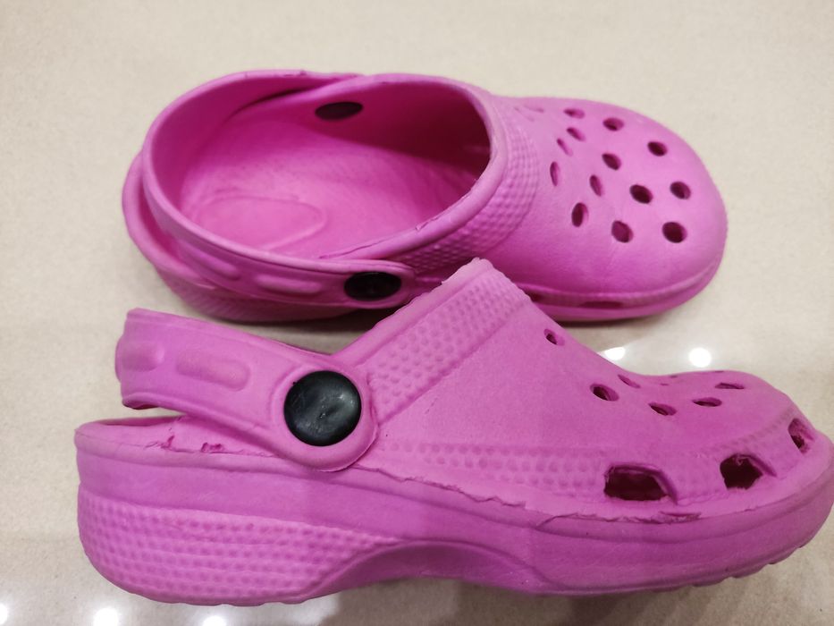 Różowe Crocsy klapki buty sandały do wody r.26