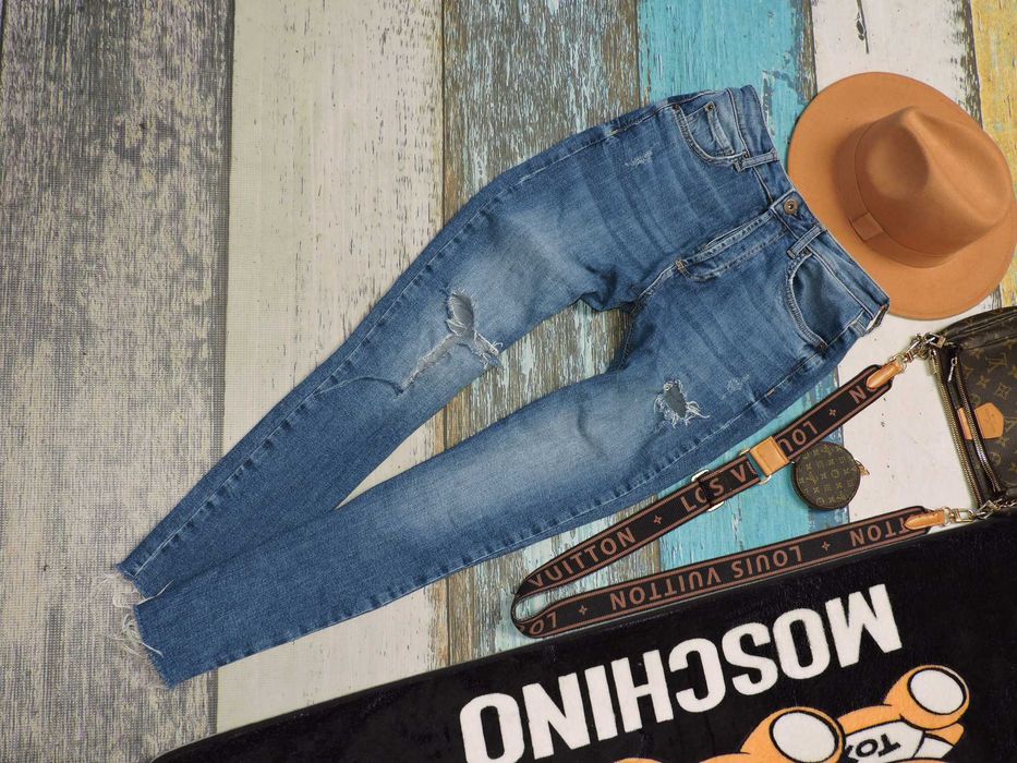 George Denimowe spodnie rurki jeans dziury M