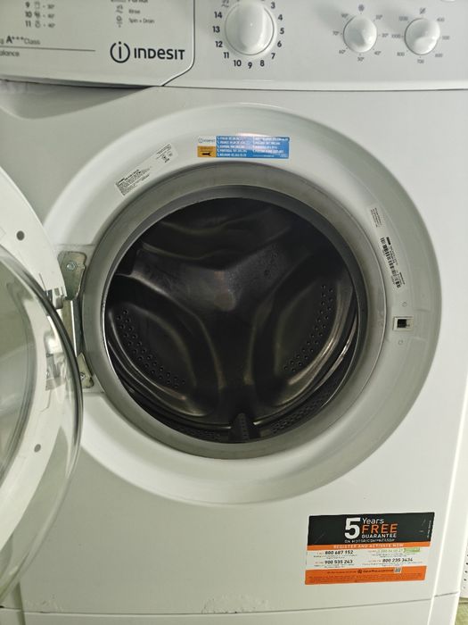Пральна машина INDESIT IWSC61253