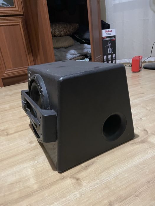 Активный Сабвуфер Cyclone