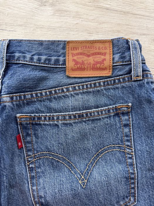 Джинсова юбка  Levis, розмір М