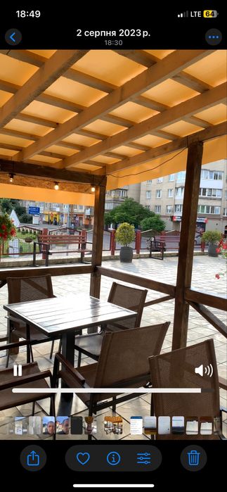 Стіл з кріслами для тераси